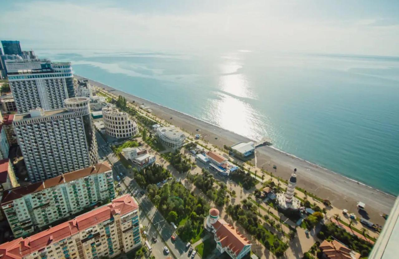 General Sea View Apartments In Orbi City บาทูมิ ภายนอก รูปภาพ