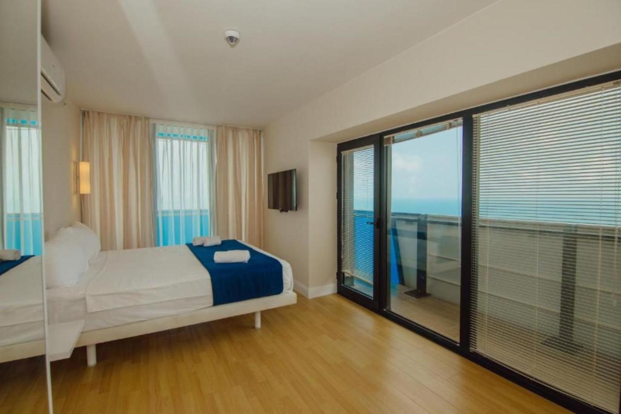 General Sea View Apartments In Orbi City บาทูมิ ภายนอก รูปภาพ