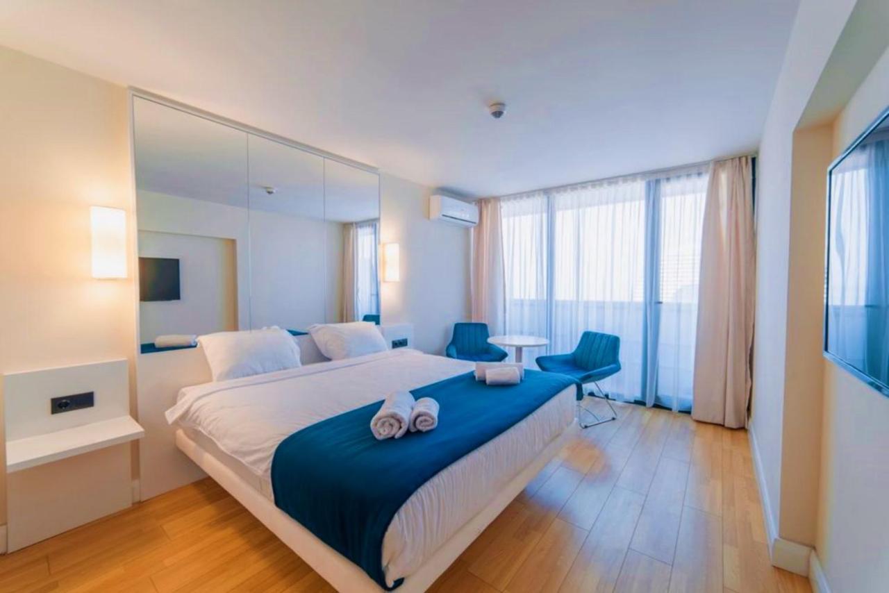 General Sea View Apartments In Orbi City บาทูมิ ภายนอก รูปภาพ