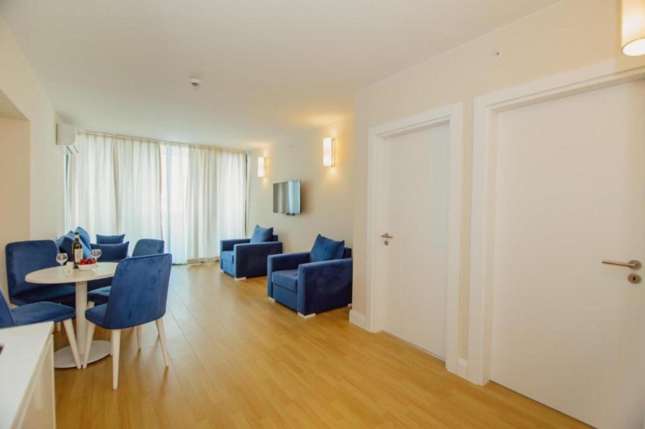 General Sea View Apartments In Orbi City บาทูมิ ภายนอก รูปภาพ