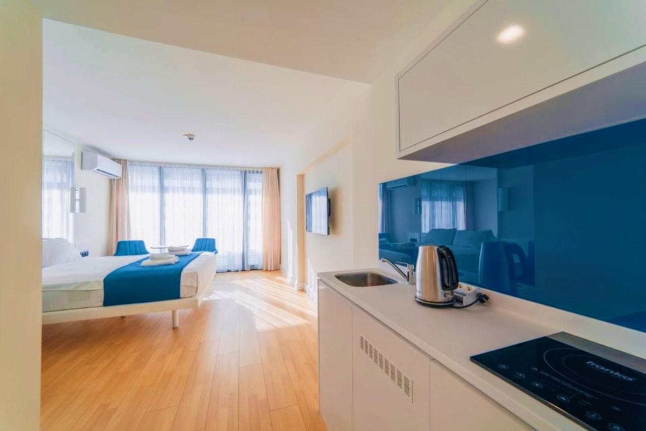General Sea View Apartments In Orbi City บาทูมิ ภายนอก รูปภาพ